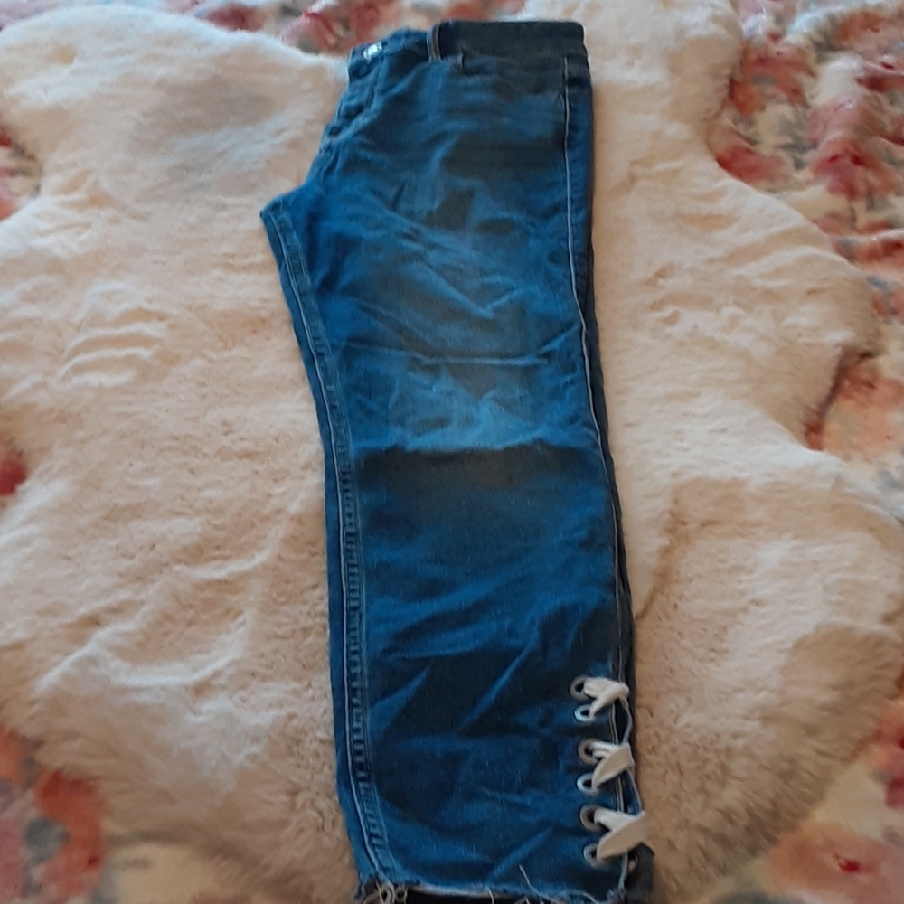 Hollister Skinny Jeans - Picture 4 of 4